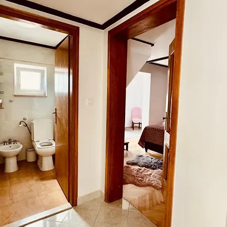 Penthouse Lapis Apartman
