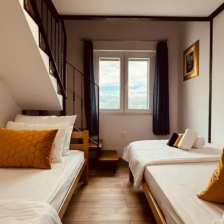 Apartment Penthouse Lapis Split